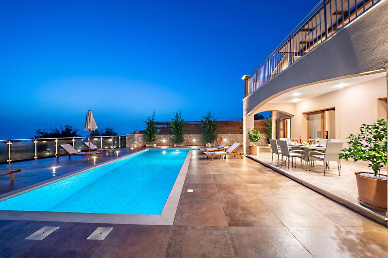 Villa Cleopatra 피스카던 외부 사진
